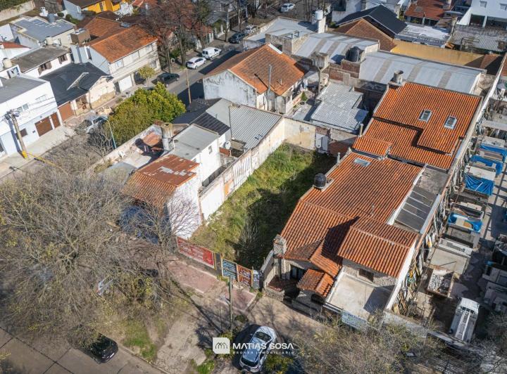 Terreno · 234m²