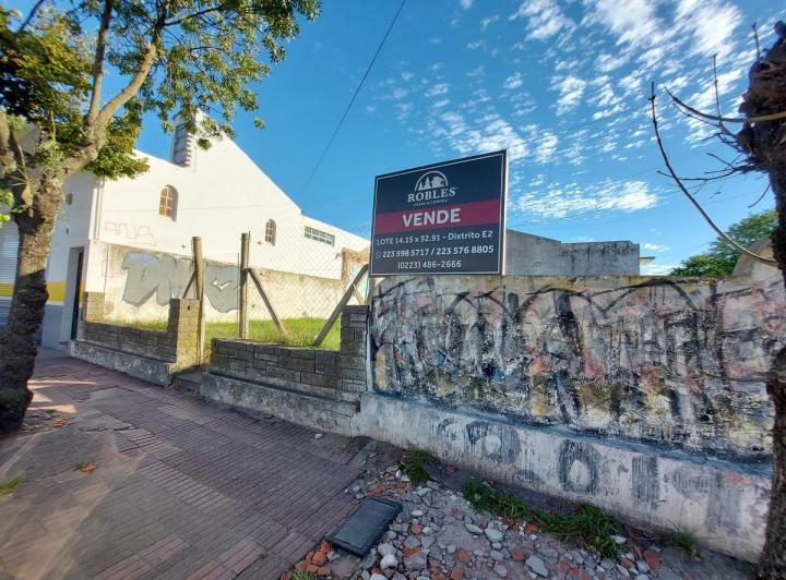 Terreno · 465m²
