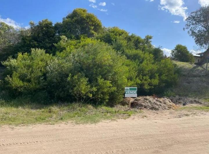 Terreno · 900m²