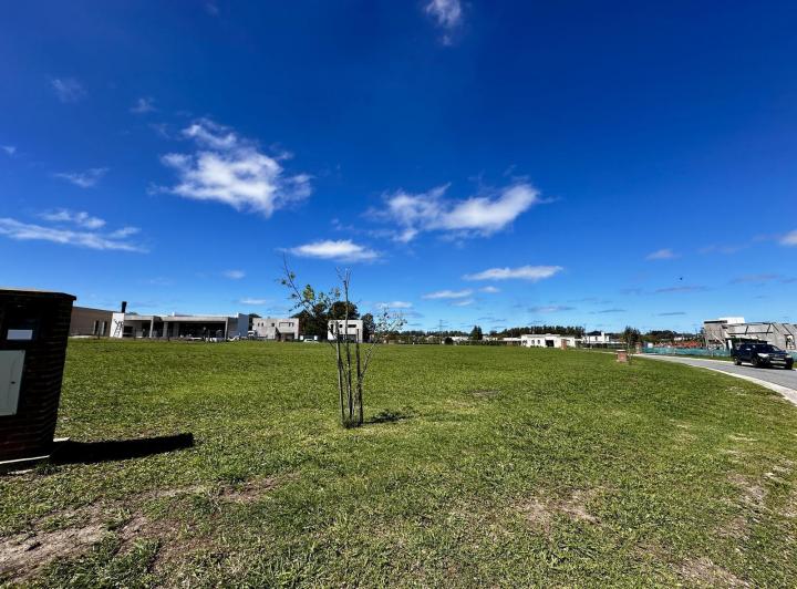 Terreno · 673m²