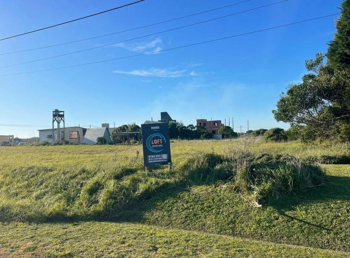 Terreno · 807m²