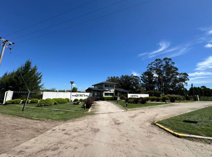 Terreno · 954m²
