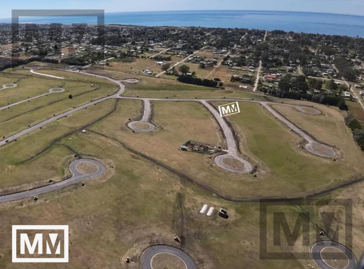 Terreno · 621m²