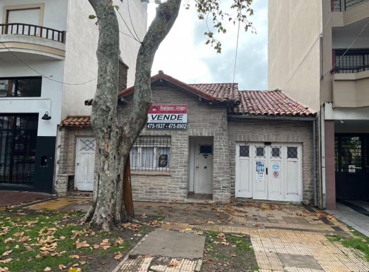 Terreno · 225m²