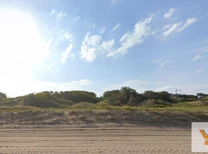Terreno · 775m²