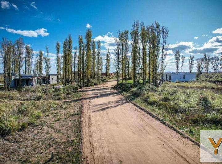 Terreno · 2600m²