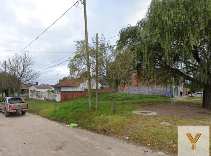 Terreno · 330m²