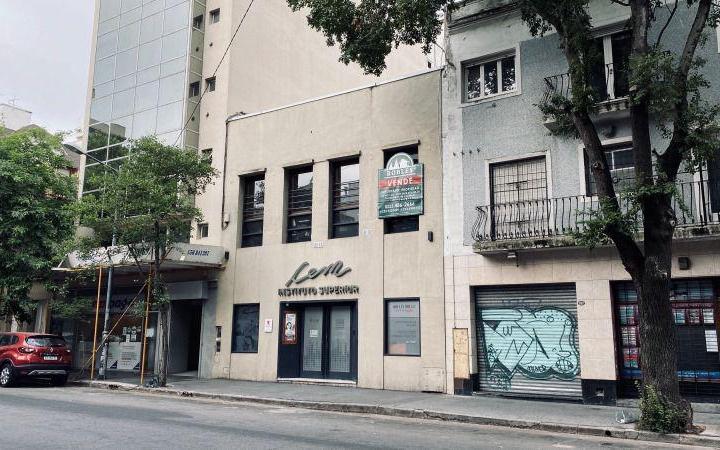 Terreno · 375m²