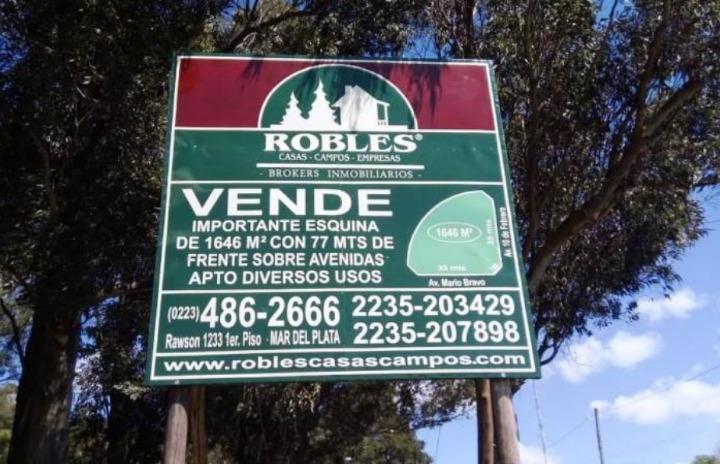 Terreno · 1646m²