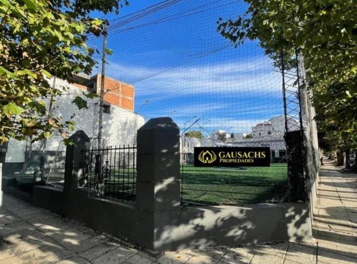 Terreno · 700m²