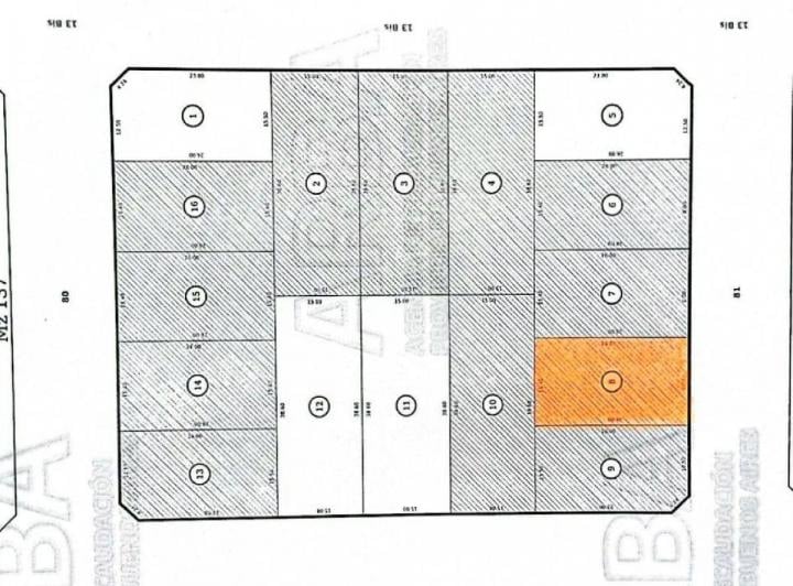 Terreno · 390m²