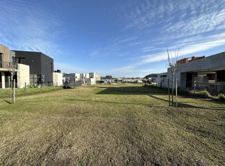 Terreno · 600m²