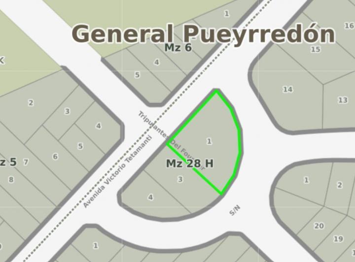 Terreno · 839m²