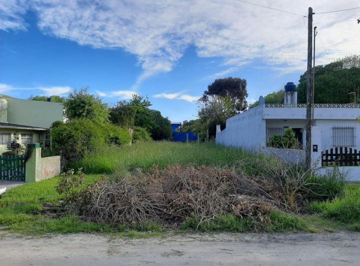 Terreno · 420m²