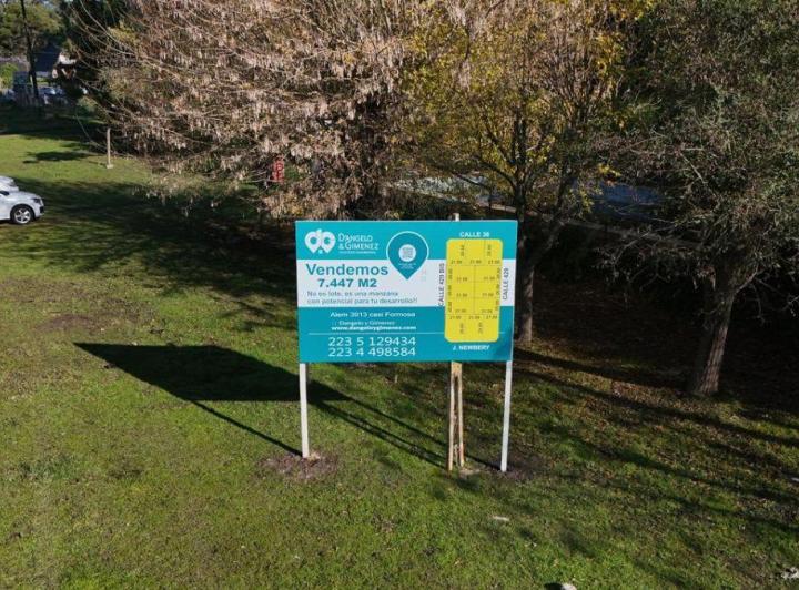 Terreno · 7447m²