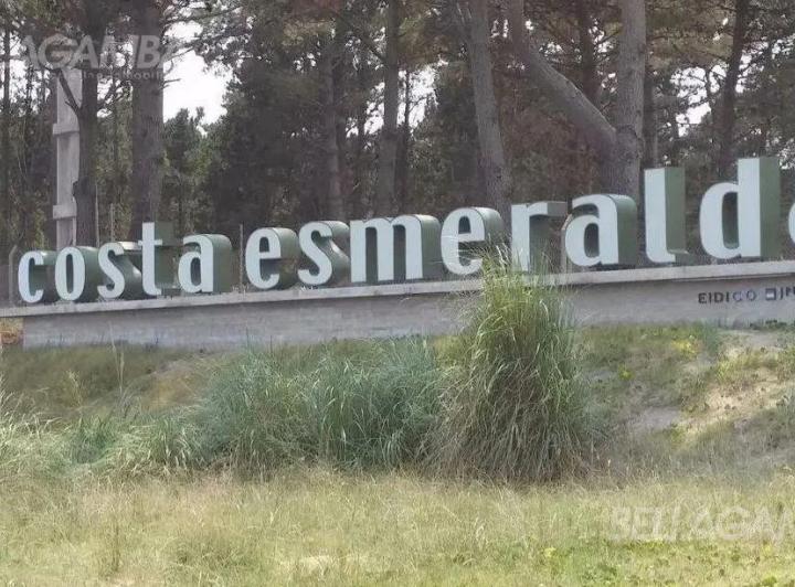 Terreno · 1217m²