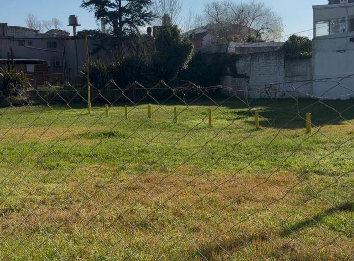 Terreno · 2010m²