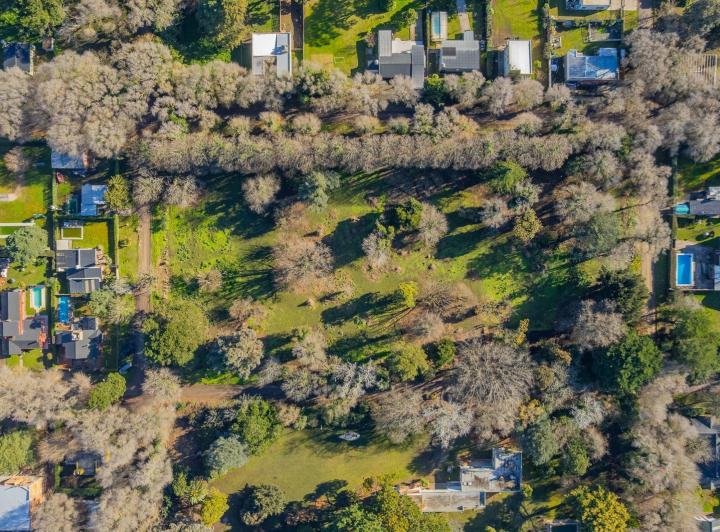 Terreno · 740m²