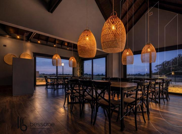 Terreno · 691m² · 1 Ambiente · 1 Cochera