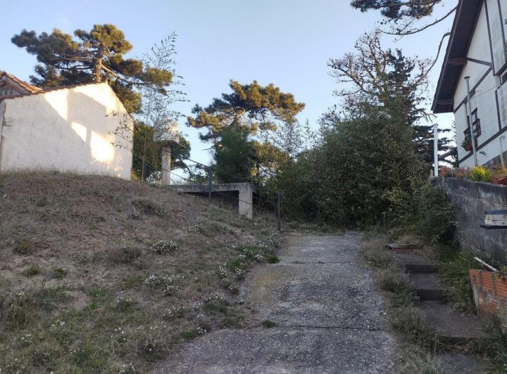 Terreno · 192m²
