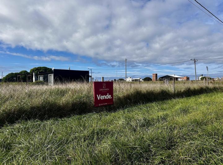 Terreno · 795m²