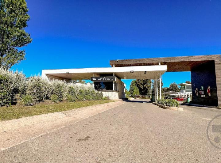 Terreno · 686m²