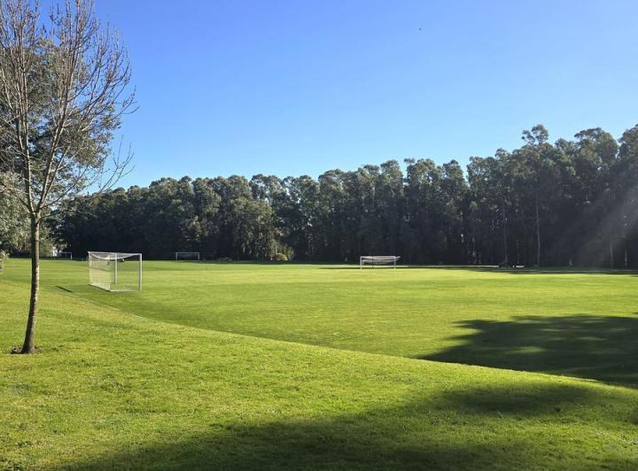Terreno · 735m²