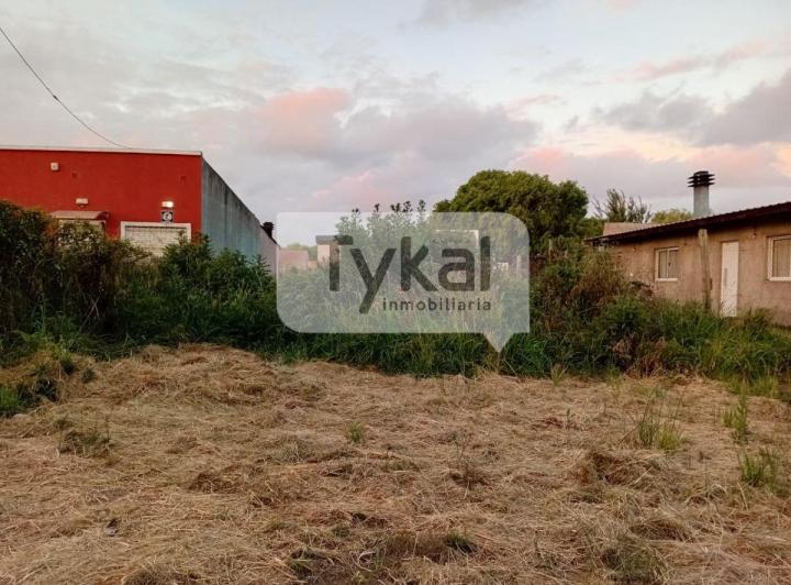 Terreno · 400m²