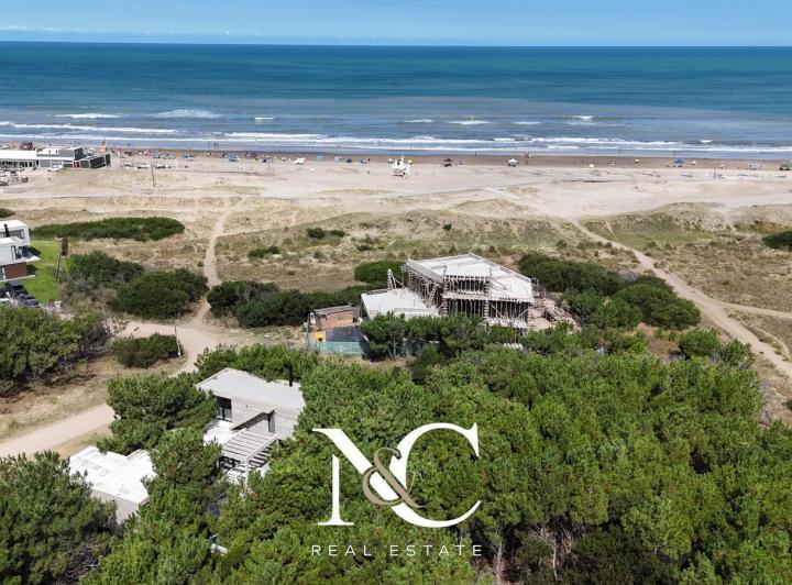 Terreno · 989m²
