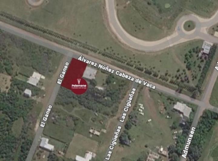 Terreno · 450m²