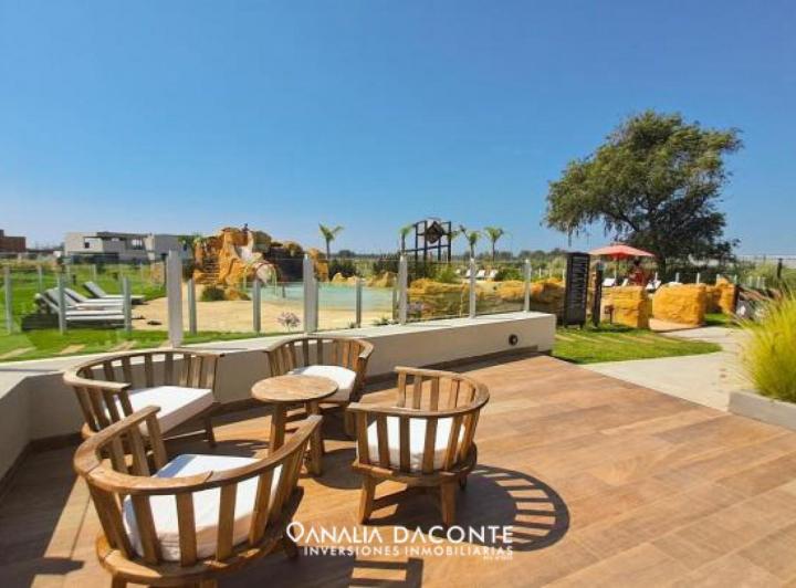 Terreno · 660m²