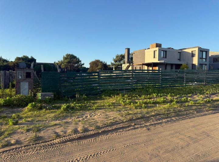 Terreno · 999m²