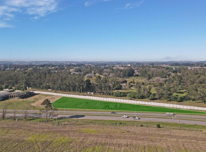 Terreno · 7865m²