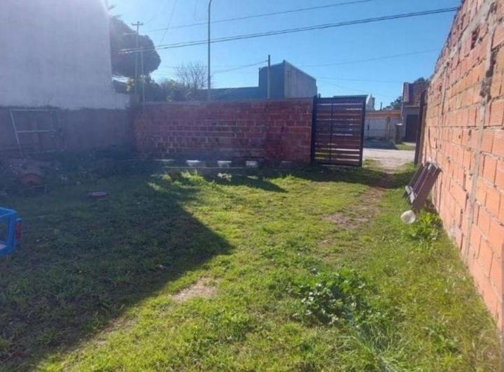 Terreno · 330m²