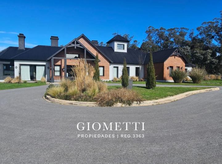 Terreno · 601m²