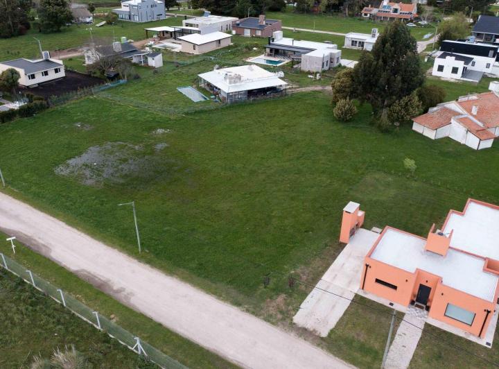 Terreno · 600m²