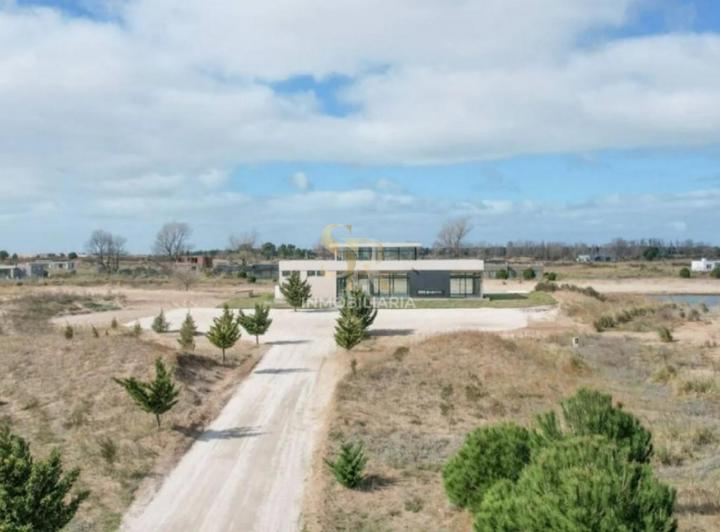 Terreno · 2500m²