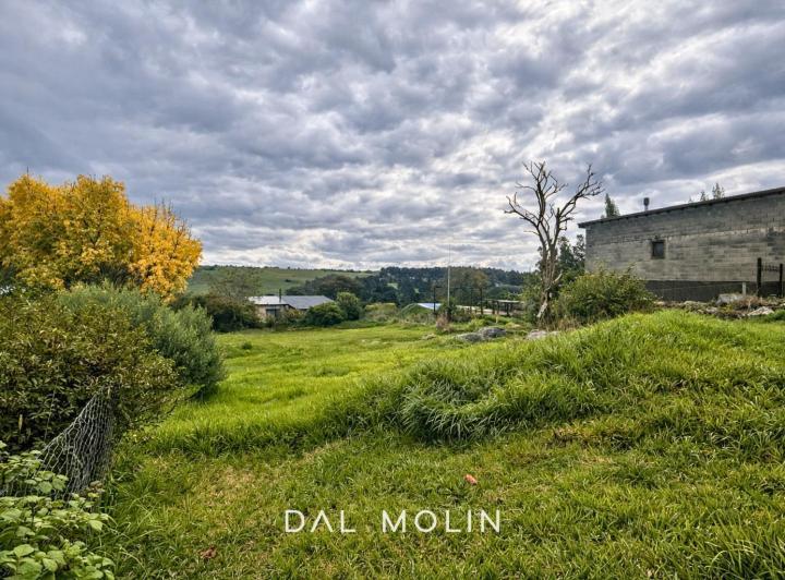 Terreno · 819m²