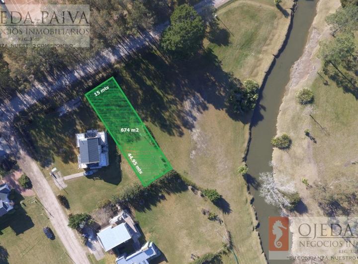 Terreno · 674m²