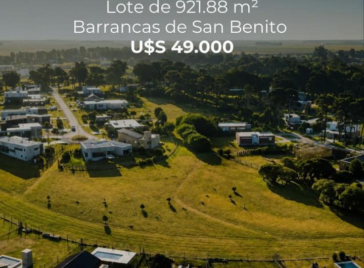 Terreno · 921m²