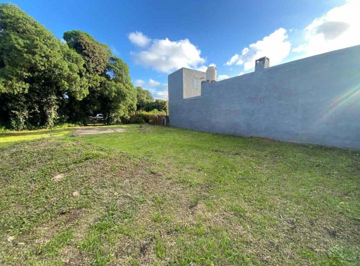 Terreno · 401m²