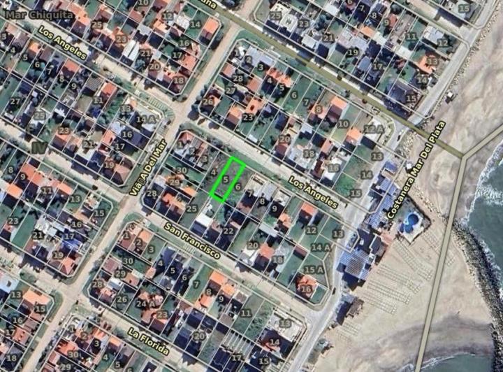 Terreno · 300m²