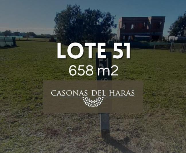 Terreno · 658m²
