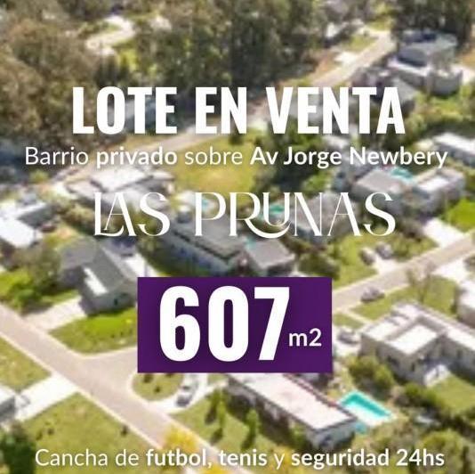 Terreno · 607m²
