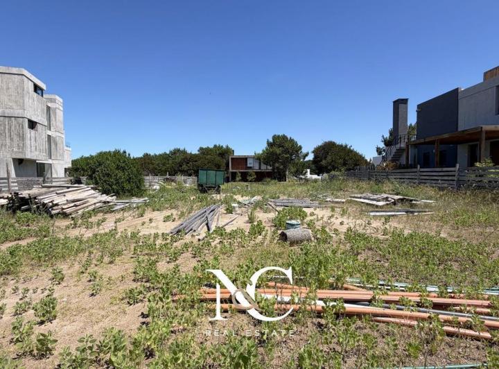 Terreno · 999m²