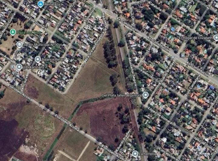 Terreno · 66621m²