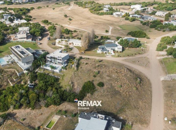 Terreno · 1115m²