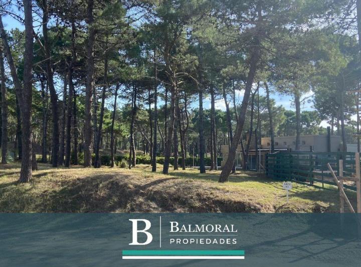 Terreno · 871m²