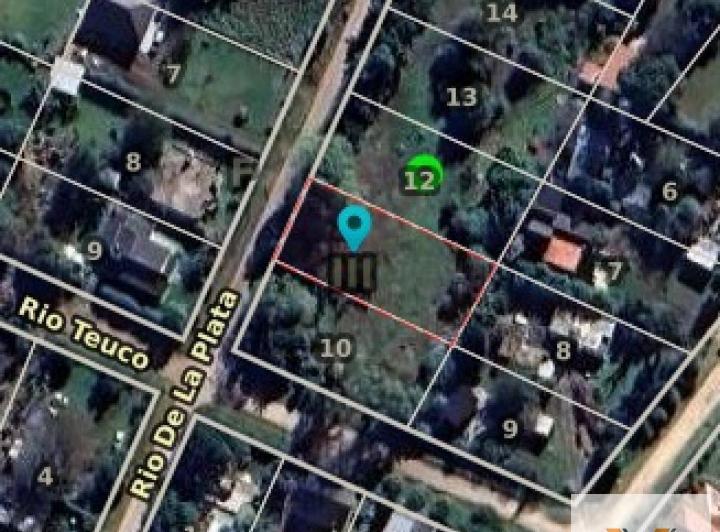 Terreno · 880m²