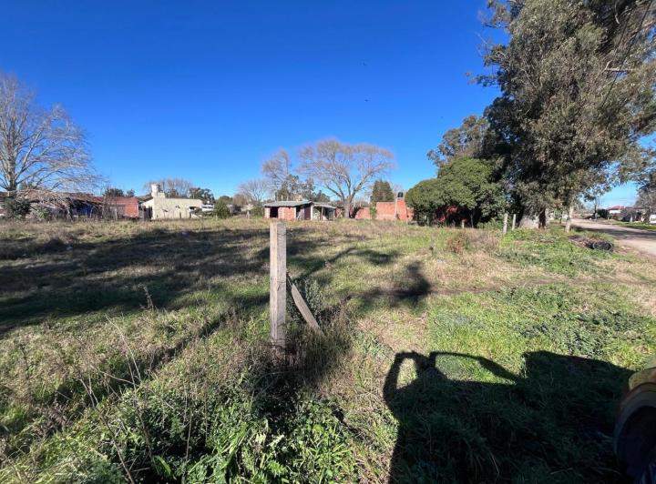Terreno · 220m²